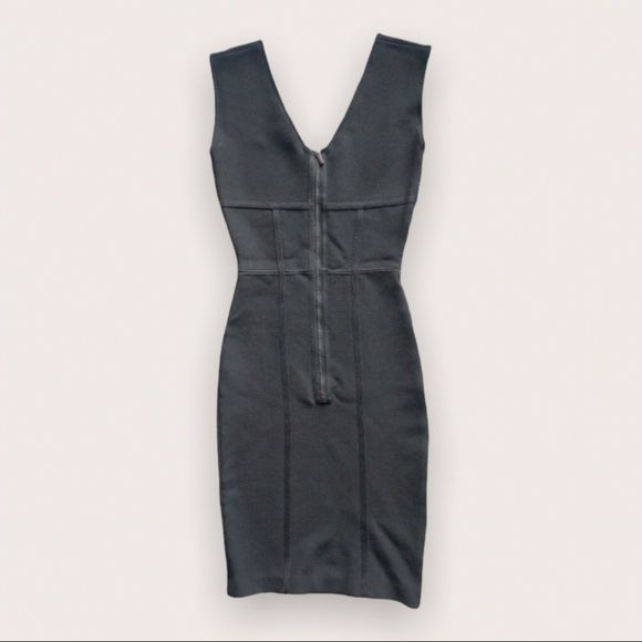 ⚜️ BCBGMaxAzria Bandage Bodycon Mini Dress ⚜️ - Picture 2 of 8